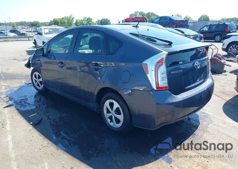 2013 Toyota Prius Three z USA, uszkodzony, nr VIN JTDKN3DU4D1618964